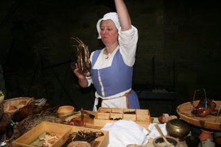 Medieval cookery class